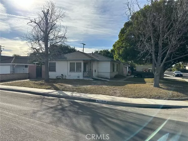 11051 Ticonderoga Drive, Los Alamitos, CA 90720