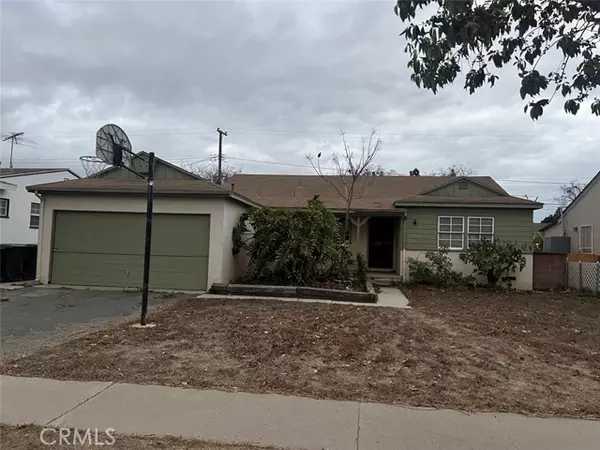 2042 W Porter Avenue, Fullerton, CA 92833