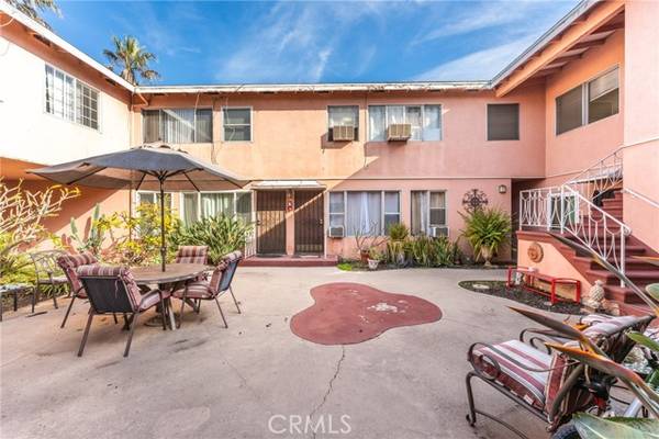 930 E 1st Street #2, Long Beach, CA 90802