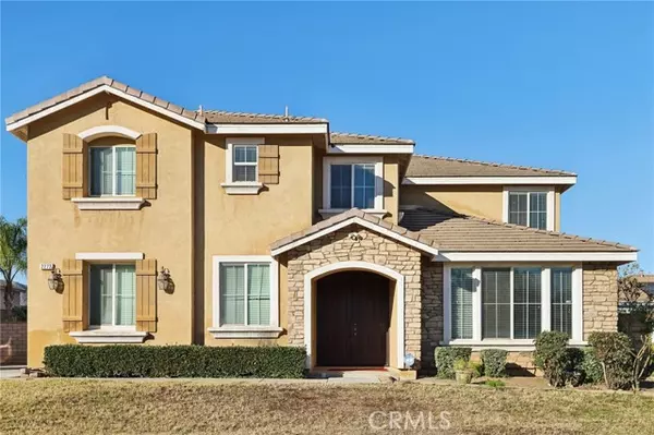 2272 Mary Clare Street, Corona, CA 92882