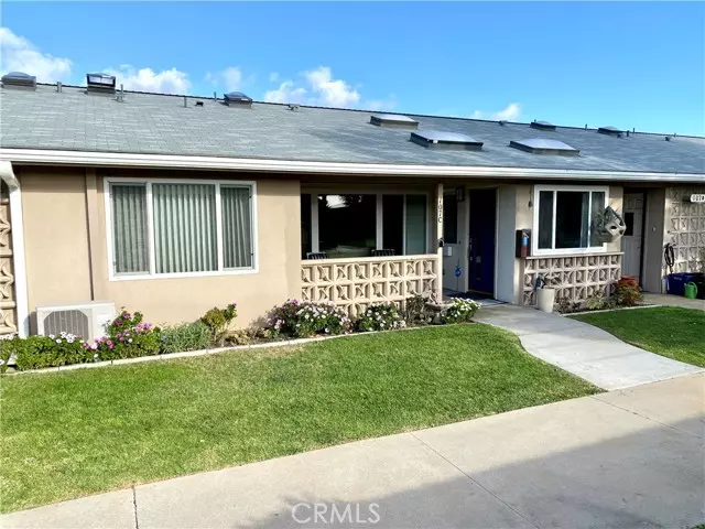 Seal Beach, CA 90740,13521 Wentworth Ln. M5-107C