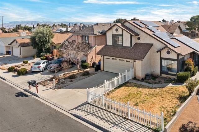 Victorville, CA 92392,13725 Gemini Street