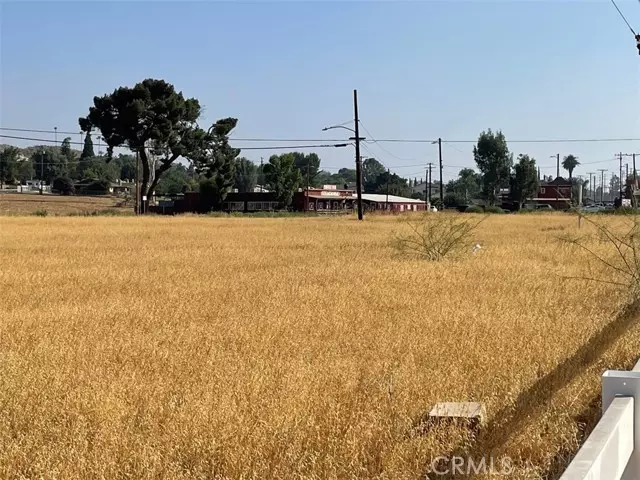 Colton, CA 92324,2651 S La Cadena Drive