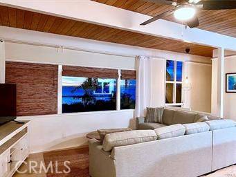 Laguna Beach, CA 92651,31915 9th Avenue
