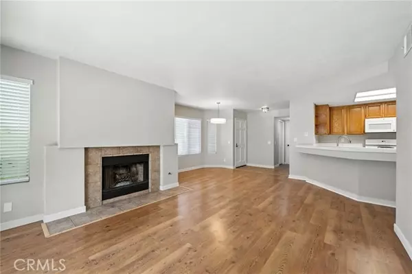 Camarillo, CA 93012,6050 Via Montanez