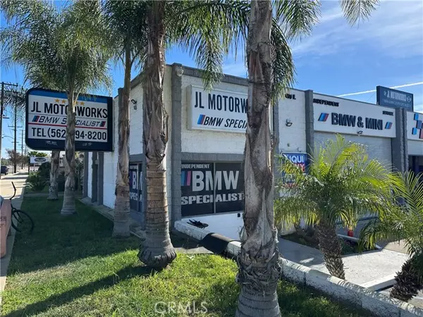 La Habra, CA 90631,420 E Whittier Boulevard