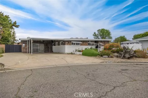 1237 E Crestbrook Place, Anaheim, CA 92805