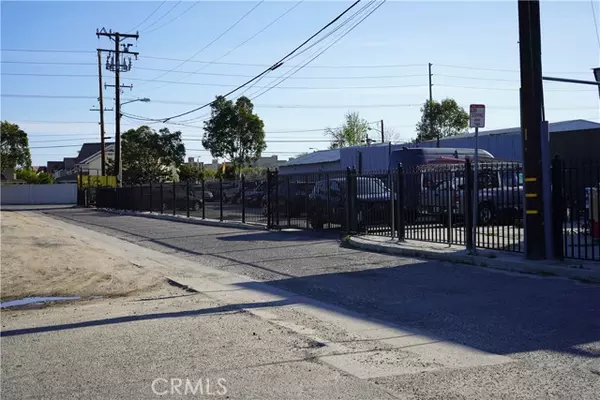 Santa Ana, CA 92703,3125 W 5th Street