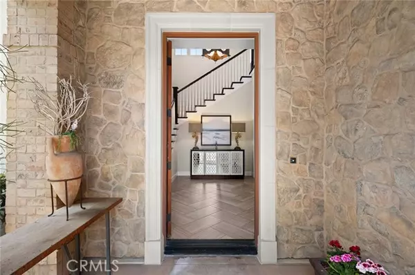 Irvine, CA 92602,95 Sunset Cove