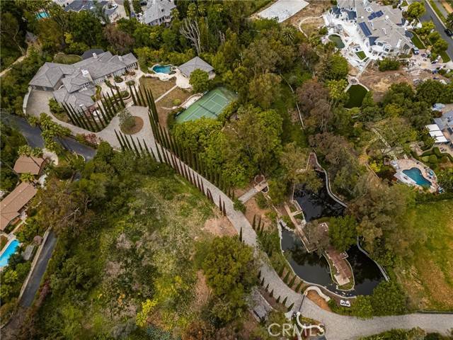 Tustin, CA 92705,2122 Lower Lake Drive