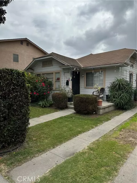 Long Beach, CA 90806,2219 Chestnut Avenue