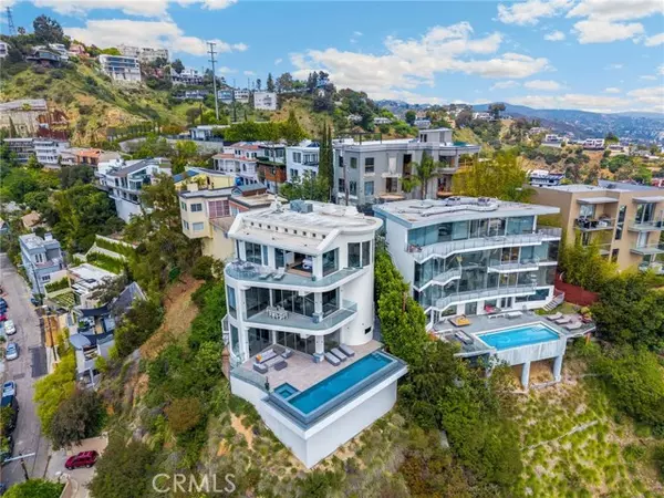 Los Angeles, CA 90069,1609 Viewmont Drive