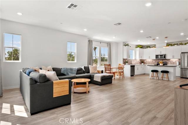 758 N Ethan Way, Anaheim, CA 92805