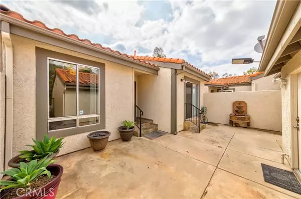 11449 Tampa Avenue #139, Porter Ranch (los Angeles), CA 91326