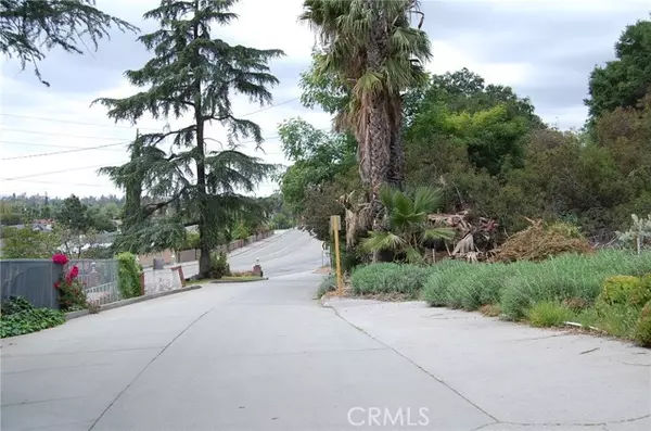 La Verne, CA 91750,0 Broken Spur Road