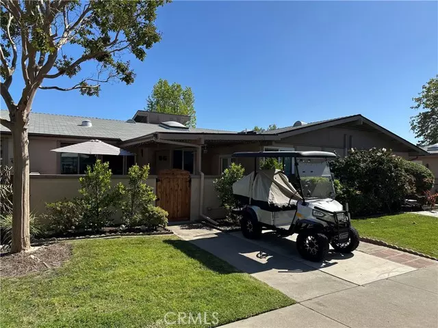 Seal Beach, CA 90740,13320 Del Monte Drive #M15 9G