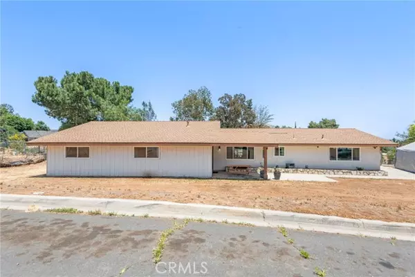 Jurupa Valley, CA 92509,5820 Avenue Juan Bautista