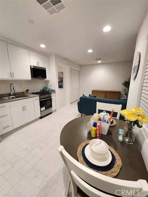 6989 N Curtis Lane, San Bernardino, CA 92407
