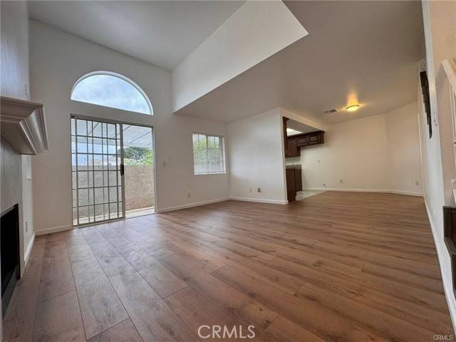 Pomona, CA 91766,1081 E Grand Avenue #20