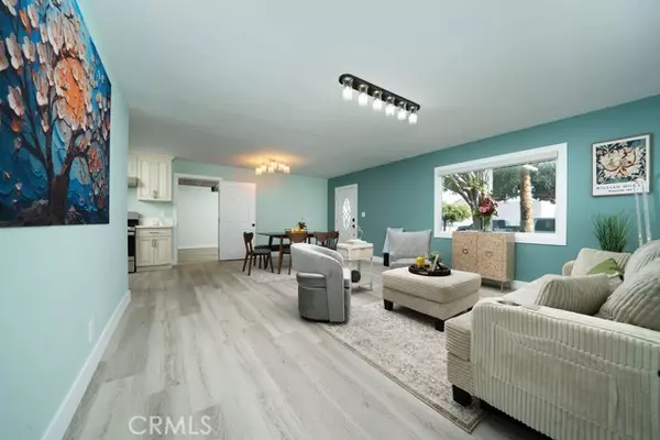 Santa Ana, CA 92704,1405 W Saint Gertrude Place