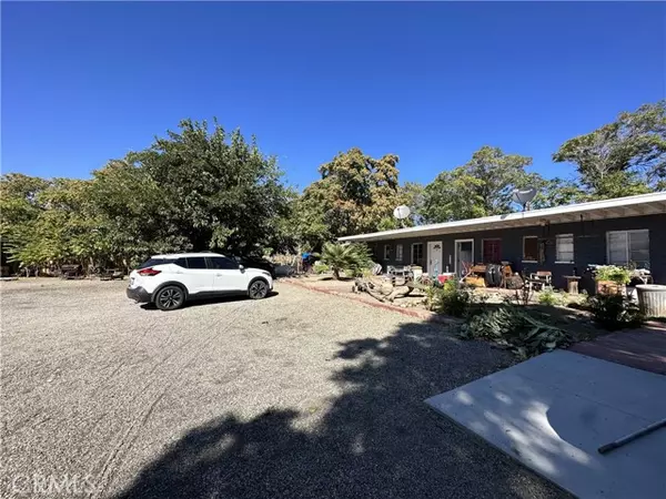 12041 Sierra Way, Kernville, CA 92648