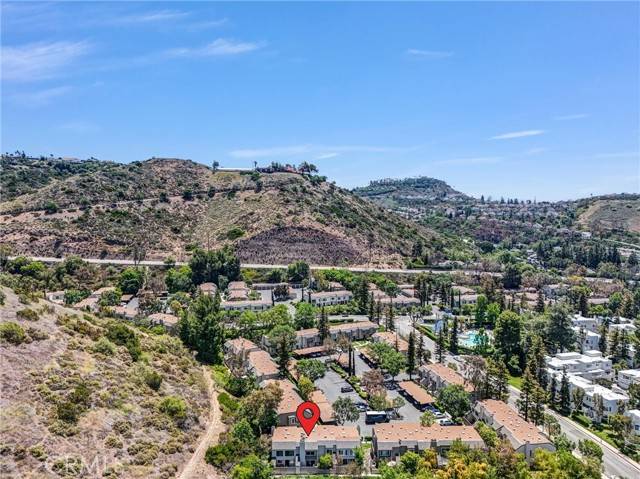 Orange, CA 92869,5927 E Creekside Avenue #18