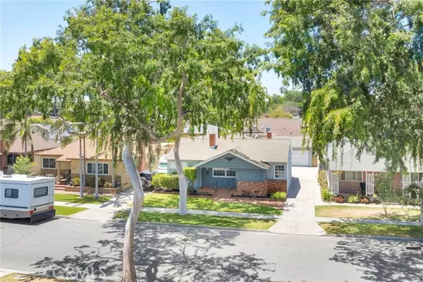 Lakewood, CA 90712,6103 Pimenta Avenue