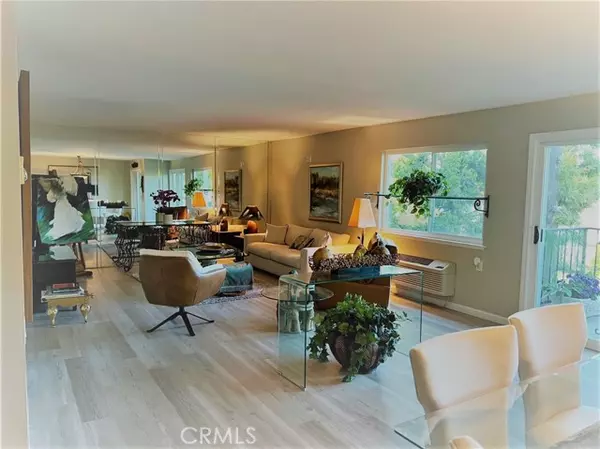 2370 Via Mariposa #1C, Laguna Woods, CA 92637