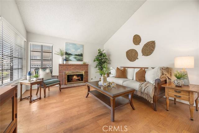 77 S Havenwood #27, Irvine, CA 92614