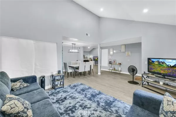 Rialto, CA 92376,1264 N Mulberry Avenue