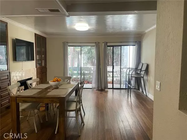 Costa Mesa, CA 92627,404 Brighton Springs