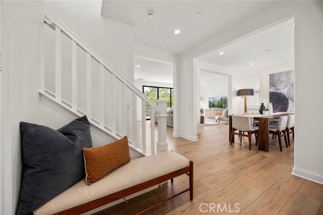 Irvine, CA 92618,167 Loneflower