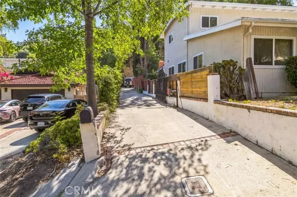Woodland Hills (los Angeles), CA 91364,4804 Excelente Drive