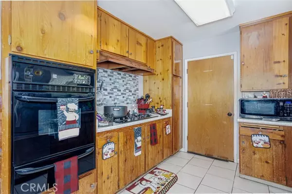 Corona, CA 92882,1089 Jadestone Lane