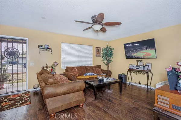 Corona, CA 92882,1089 Jadestone Lane