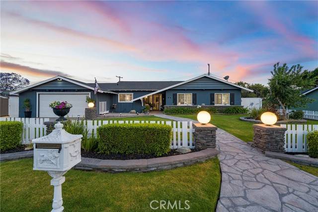 210 View Drive, La Habra, CA 90631