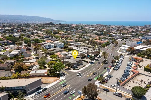 832 Torrance Boulevard, Redondo Beach, CA 90277