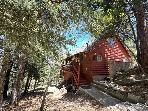 25648 Hi Lane, Twin Peaks, CA 92391