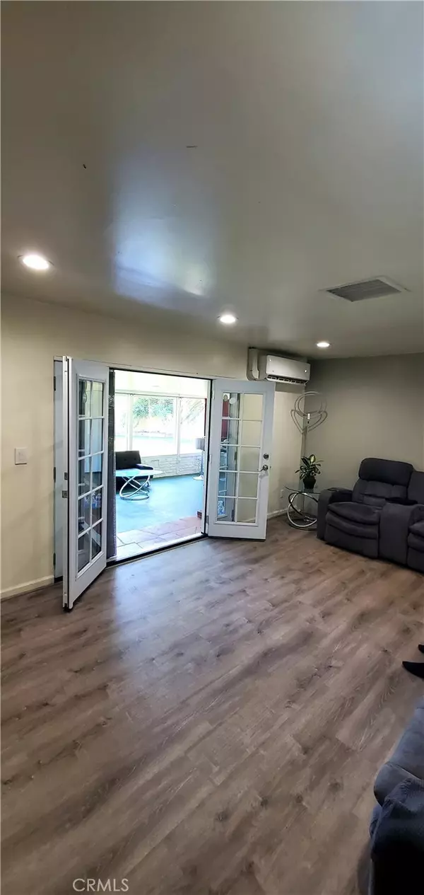 San Bernardino, CA 92410,857 N Dallas Avenue