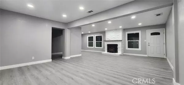 Apple Valley, CA 92307,21483 US Highway 18