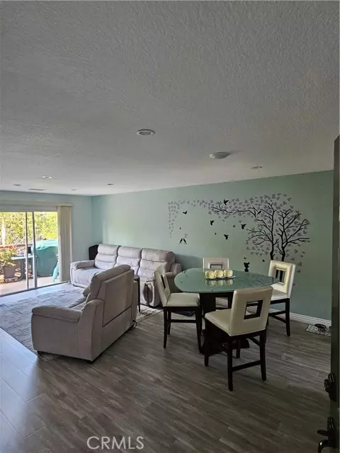 Laguna Hills, CA 92653,24377 Larchmont Court #32