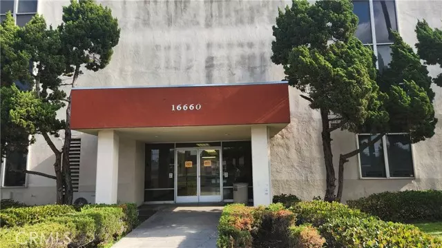 Paramount, CA 90723,16660 Paramount Boulevard