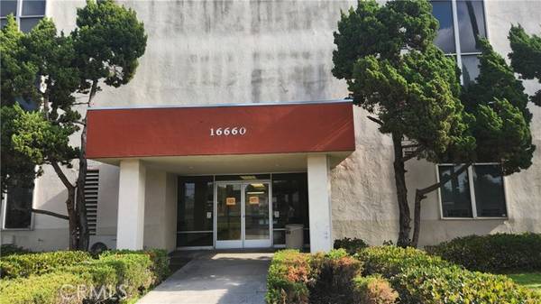 16660 Paramount Boulevard, Paramount, CA 90723