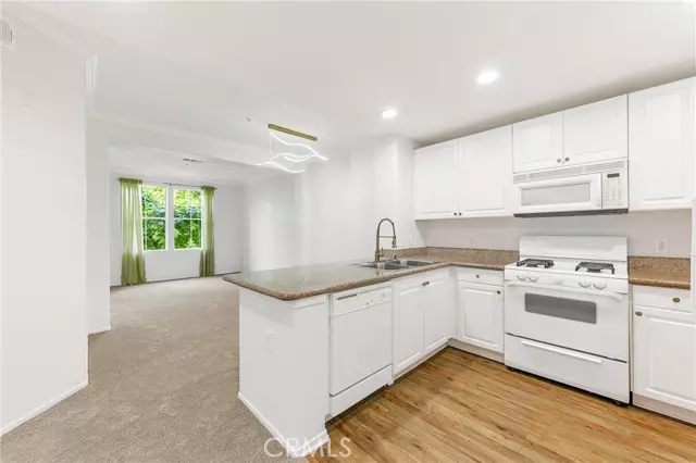 Irvine, CA 92612,2257 Watermarke Place
