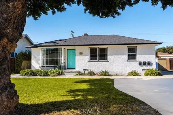 4851 Faculty Avenue, Long Beach, CA 90808