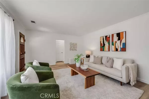 Long Beach, CA 90808,5856 E Scrivener Street
