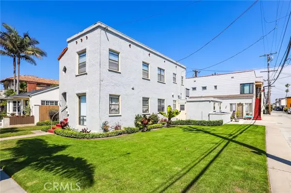 Seal Beach, CA 90740,112 4th Street