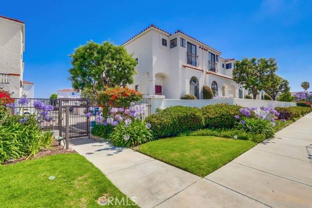 539 W 220th Street #39, Carson, CA 90745