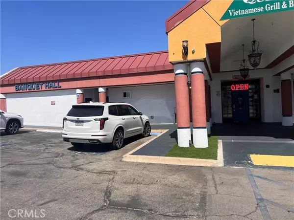 Upland, CA 91786,965 W Foothill Boulevard