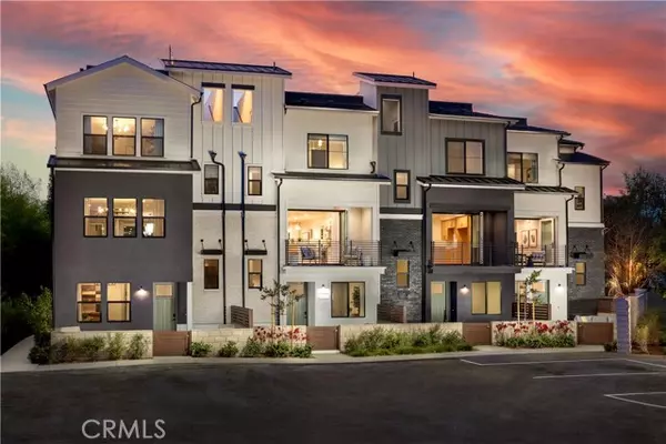 Huntington Beach, CA 92648,19011 Main Street #113